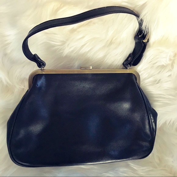 Isabella Fiore Embroidered Handbag - Picture 4 of 8